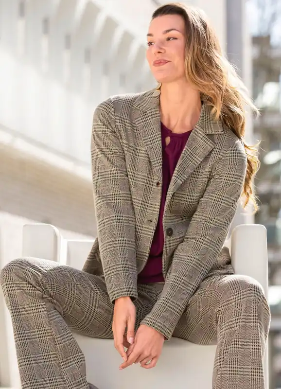 Neue Kollektion Blazer von JOY OF LIFE